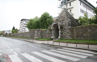 Mirje, Rimski zid, Ljubljana